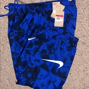 Msrp $105 New Large  Nike USA 2022-23 Womens Essential Graphic Jogger Pant